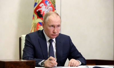 العقوبات الغربية على روسيا أضعفت اقتصادها ولكنها قوّت بوتين