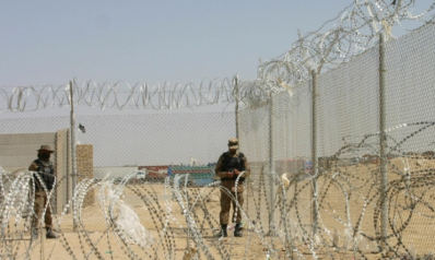 مسؤول أفغاني: قتيل وجريح بإطلاق نار من الحدود مع إيران
