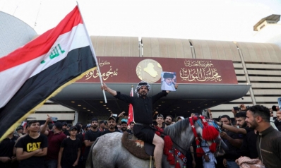 إخلاء أنصار الصدر لمبنى البرلمان العراقي يفسح المجال أمام الحوار