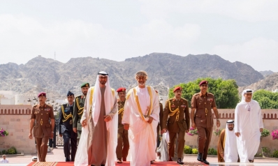 زيارة الشيخ محمد بن زايد تفتح صفحة جديدة في العلاقات الإماراتية – العمانية