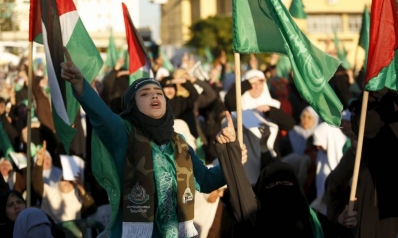 في فلسطين: النساء مع حماس أما الرجال فمع فتح