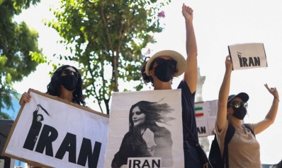 أميركا وتحدٍّ إسمه المرأة الإيرانيّة!