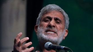 قاآني يمنح القادة العراقيين خيارين أحدهما اجتياح بري