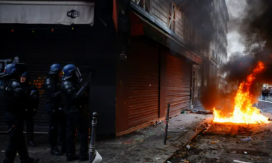 مواجهات تندلع في باريس إثر احتجاج الأكراد على هجوم الجمعة