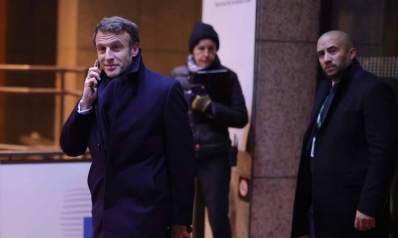 اليسار الفرنسي يهاجم مجددا زيارة ماكرون إلى قطر: ذهب إلى هناك من أجل الغاز