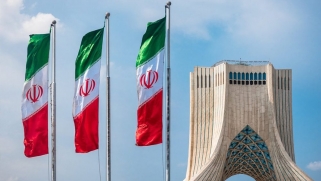 هل ستذهب إيران للحوار ام مناورة سياسية ؟
