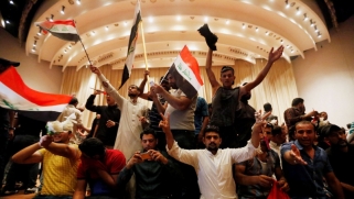 البرلمان العراقي يصوت على قانون الانتخابات الجديد وسط رفض سياسي وشعبي