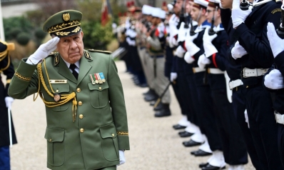حُمى القيادة تتفشّى في الجيش الجزائري