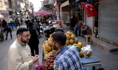 اللاجئون السوريون يترقبون نتائج الانتخابات أكثر من الأتراك أنفسهم
