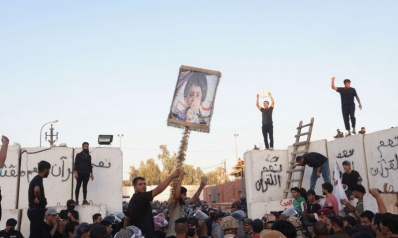 شعبوية الصدر وأنصاره تجر العراق إلى أزمة دبلوماسية