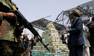 توتر سياسي وانهيار اقتصادي يخيّمان على معسكر الشرعية في اليمن