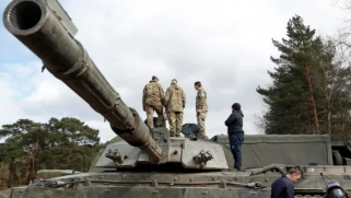 مسؤول عسكري بريطاني سابق: أوكرانيا أثبتت أن الحرب البرية لا تزال مهمة.. يجب على بريطانيا إعادة بناء جيشها بشكل عاجل
