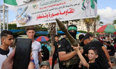 حماس تستعرض قوتها في غزة على وقع التوترات في الضفة
