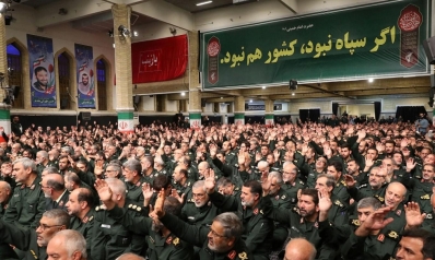 انصياع بايدن لابتزازات طهران يعكس ضعف أميركا