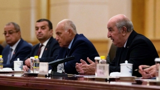 تبون يُفعّل حكومة ظل تزيد من تغول مؤسسة الرئاسة في الجزائر