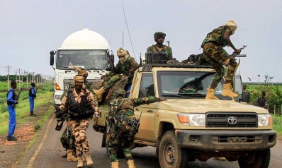 البرهان يواجه مأزقا عسكريا وسياسيا في شرق السودان