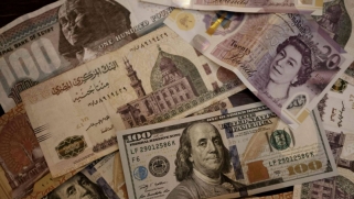 ارتفاع الديون ينذر بالمزيد من التهميش الجيوسياسي لمصر وتونس