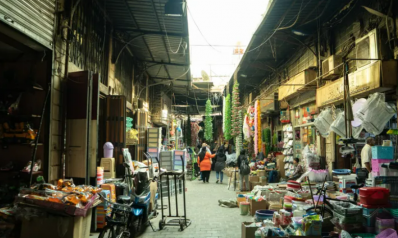 سوق الحميدية في دمشق يعكس أزمة السوريين
