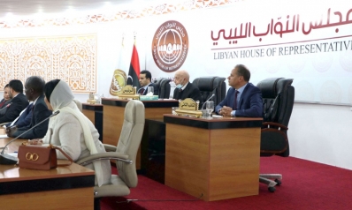 البرلمان الليبي يدفع نحو أزمة جديدة بالمصادقة على قوانين لجنة 6+6