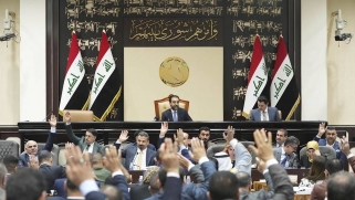 العراق: حسابات شيعية «تحتجز» رئاسة البرلمان السنية