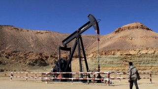 النفط الصخري ينقل ثقل الإنتاج في ليبيا من شرقها إلى غربها
