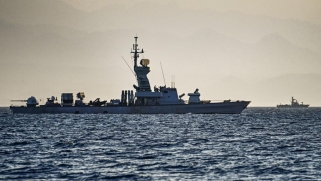 هل تدخل إيران على خط مطامع البحر الأحمر؟