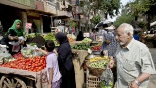 فاتورة الغذاء تعمق مخاوف المصريين في رمضان