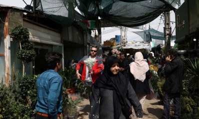الظروف المعيشية الصعبة تنغص على الإيرانيين احتفالات عيد النيروز