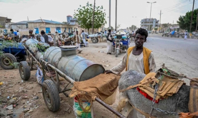 الهجرة تدفع أوروبا للانخراط السياسي في الحرب السودانية