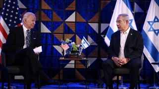العلاقات الأميركية – الإسرائيلية… أي طرف يتحكم في الآخر؟
