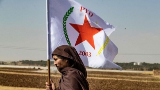 كيف استثمرت إيران الصراع العربي – الكردي في شرق سوريا