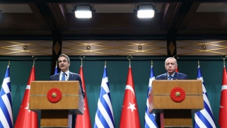 المحاولة الأخيرة لإعادة ضبط العلاقات بين تركيا واليونان تفشل مجددا