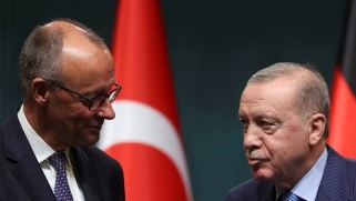 دبلوماسية المؤتمرات :تركيا وألمانيا وثالثهما غزة!