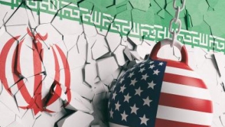 المفتاح الأمريكي والصندوق الإيراني