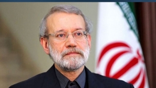 لاريجاني… حضور سياسي وإدارة جديدة للمفاوضات