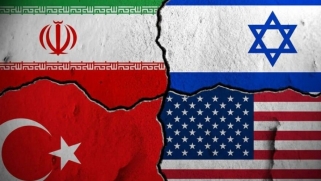 حرب واشنطن وتل أبيب على إيران … قراءة تركية