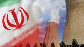 مقايضة البرنامج النووي ببقاء النظام الإيراني